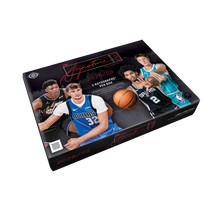 Load image into Gallery viewer, 2025-26 Topps Signature Class Hobby Basketball (6) Box 1/2 Case Break - Pick Your Team (ALL TEAMS NOW 15% OFF AUOTMATICALLY AT CHECKOUT!)